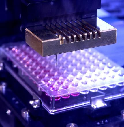 Excelitas为紧凑型手持式仪器，Mutli波长光发动机，临床便携性和台式稳定性和性能提供光子解决方案